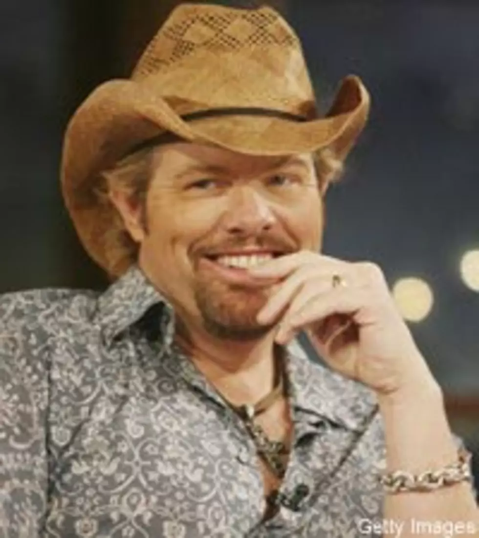 Toby Keith Tees Off for Kids With Annual Golf Tournament