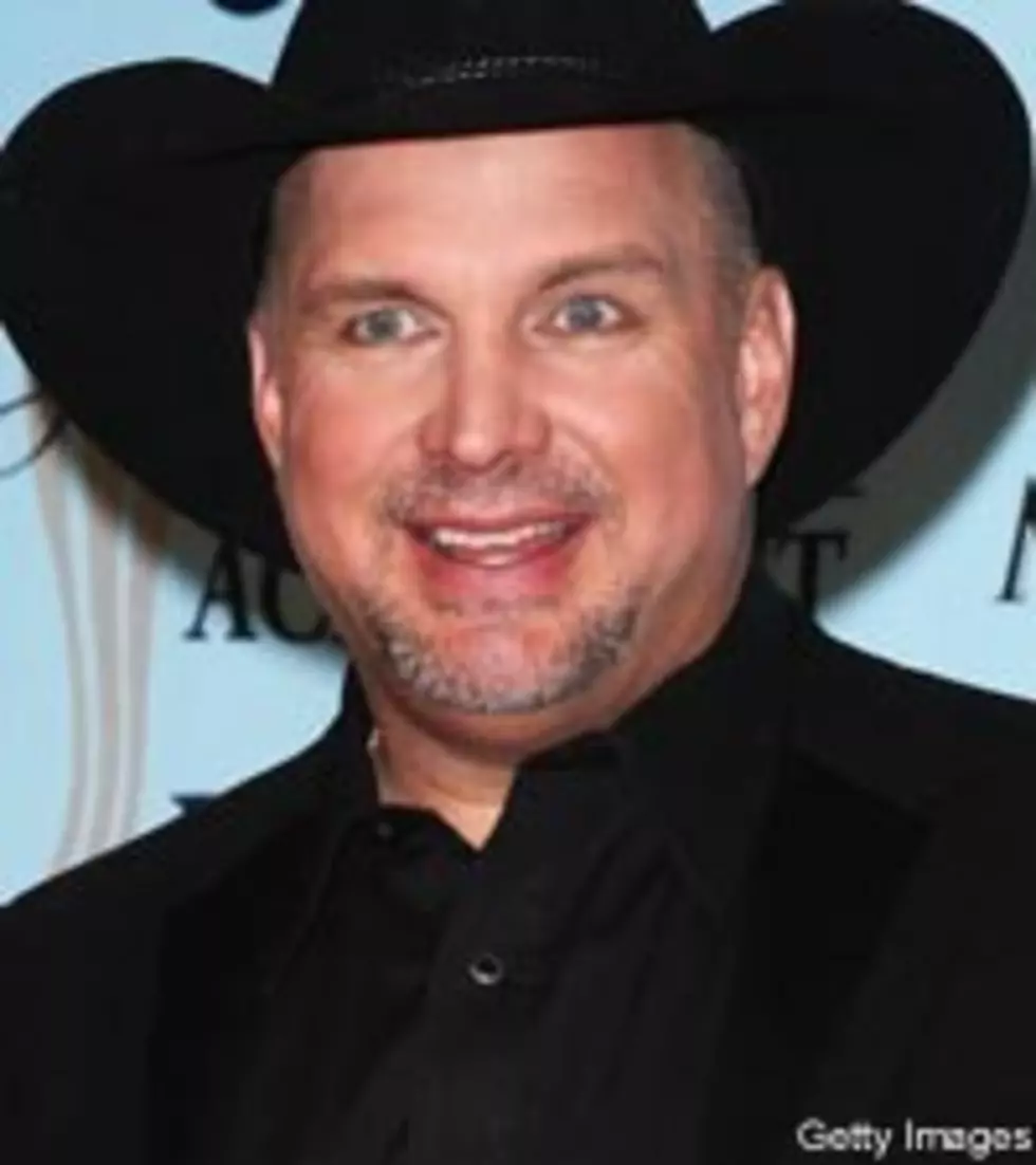 Garth Brooks, Trace Adkins + More Roped for Vegas Shows