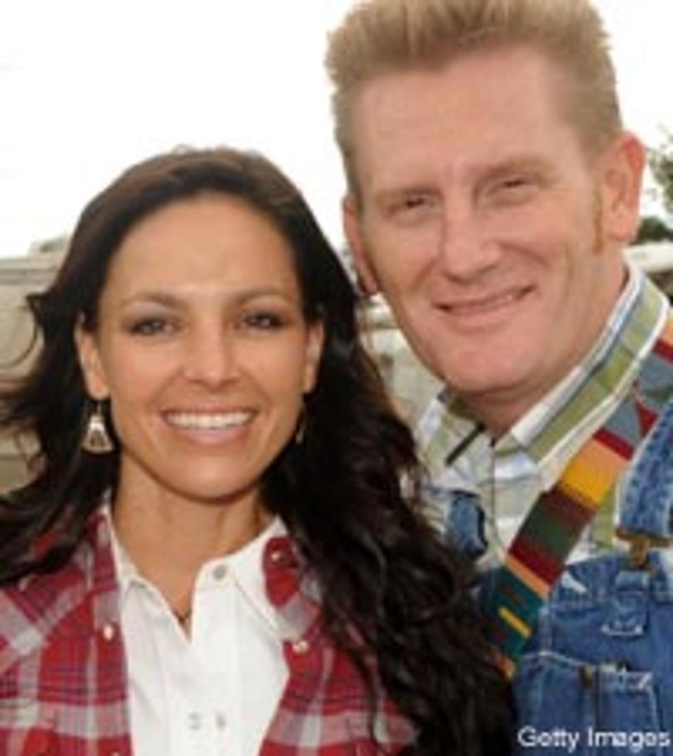 Joey + Rory Spread Christmas Spirit With Double the Joy