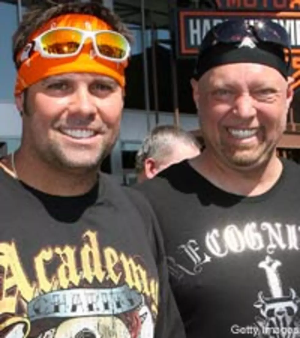Montgomery Gentry Hit the Beach for Good Cause