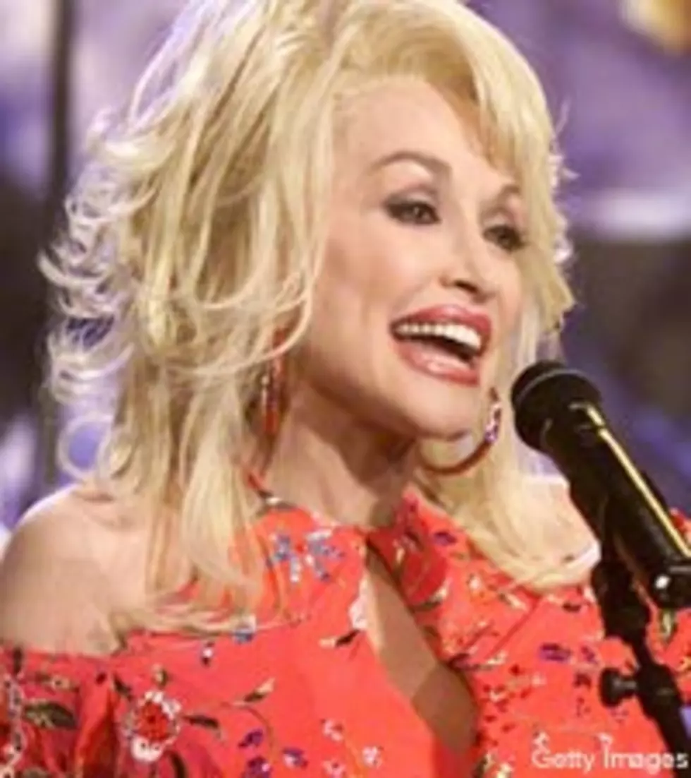 Dolly Parton Goes Back Home for High School Reunion