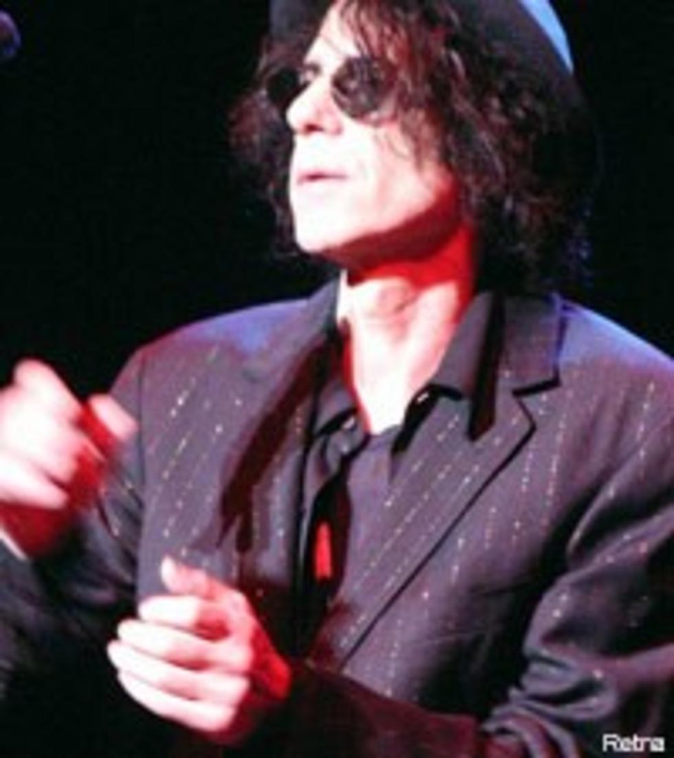 Peter Wolf Finds Country Music Among His &#8216;Souvenirs&#8217;