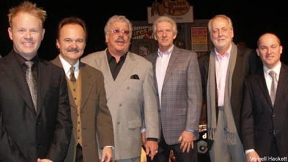 Dailey &amp; Vincent Honor Statler Brothers With New Album
