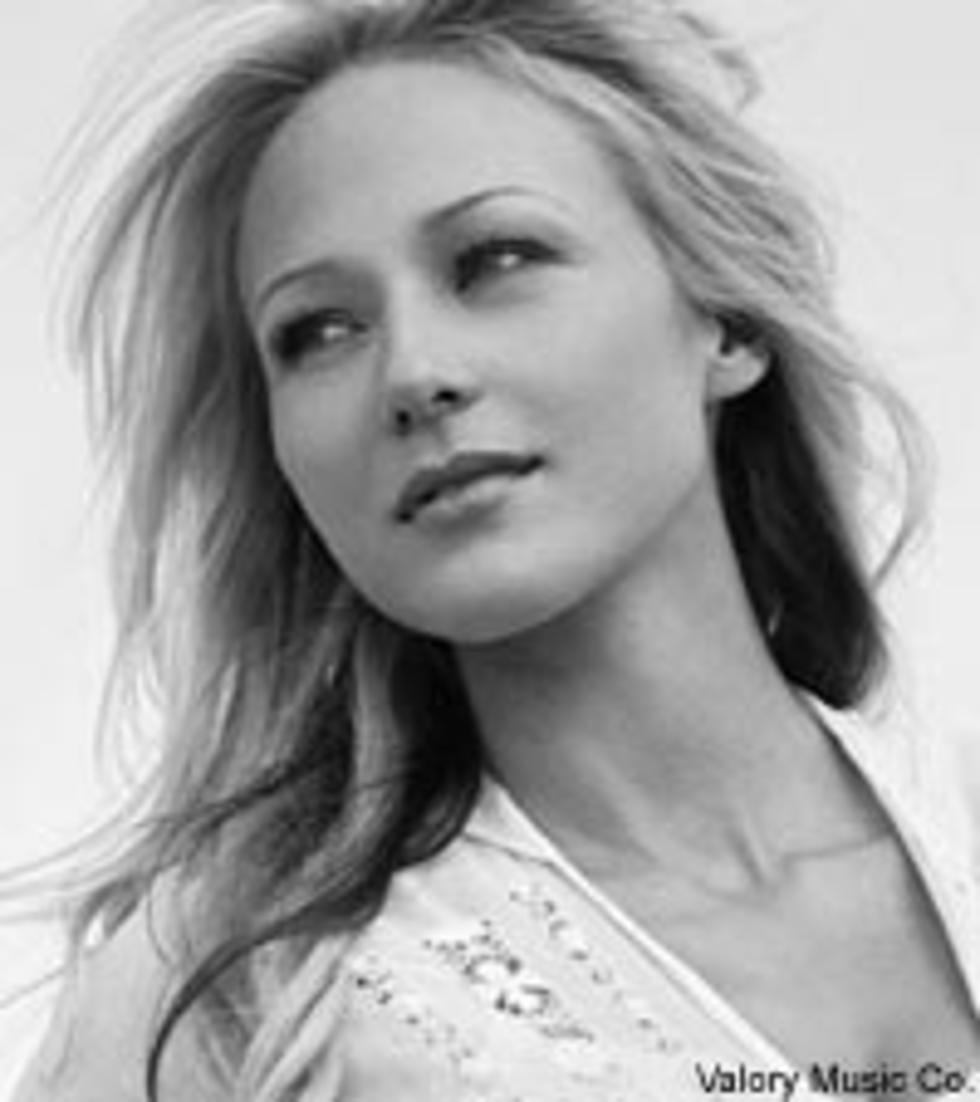 Jewel Dishes on Being in &#8216;Shape&#8217;