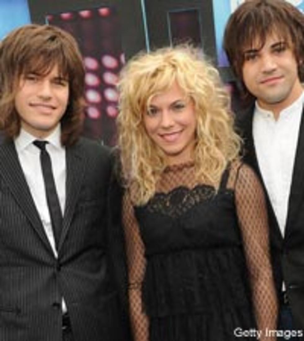 The Band Perry&#8217;s Brothers Are Loved by the Ladies