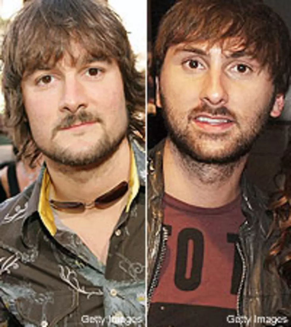 Eric Church Discovers His Doppelganger Is a &#8216;Lady&#8217;