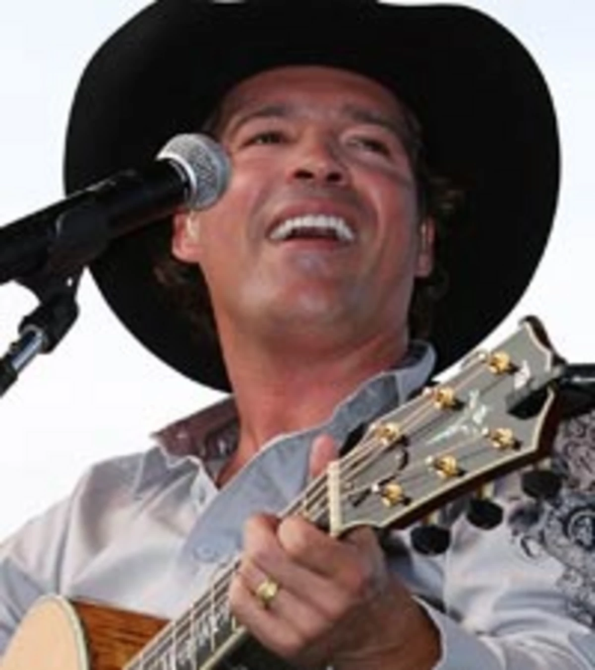 Clay Walker Announces Second Annual MS Benefit Concert