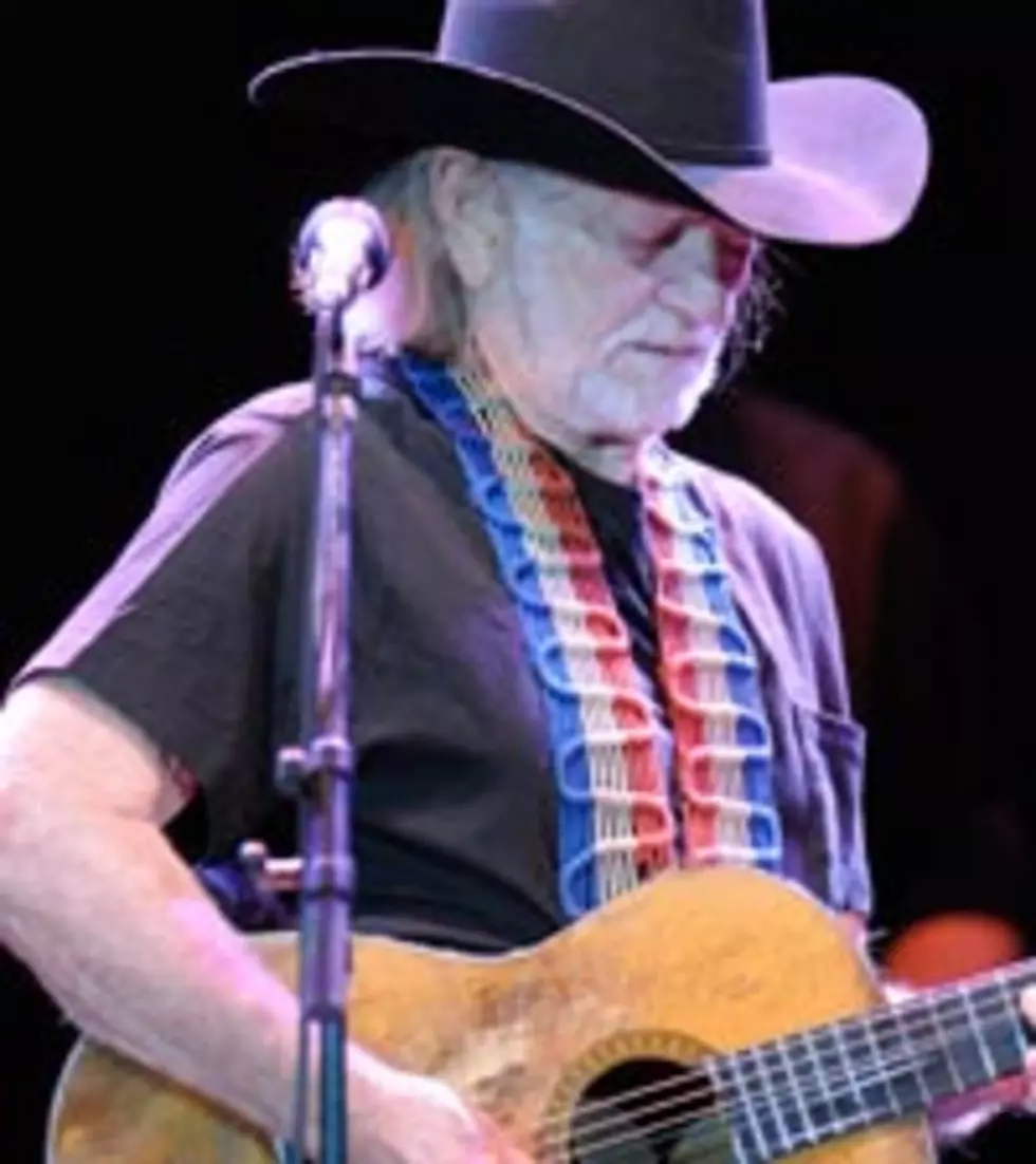 Willie Nelson Sings to Save &#8216;Wild Horses&#8217;