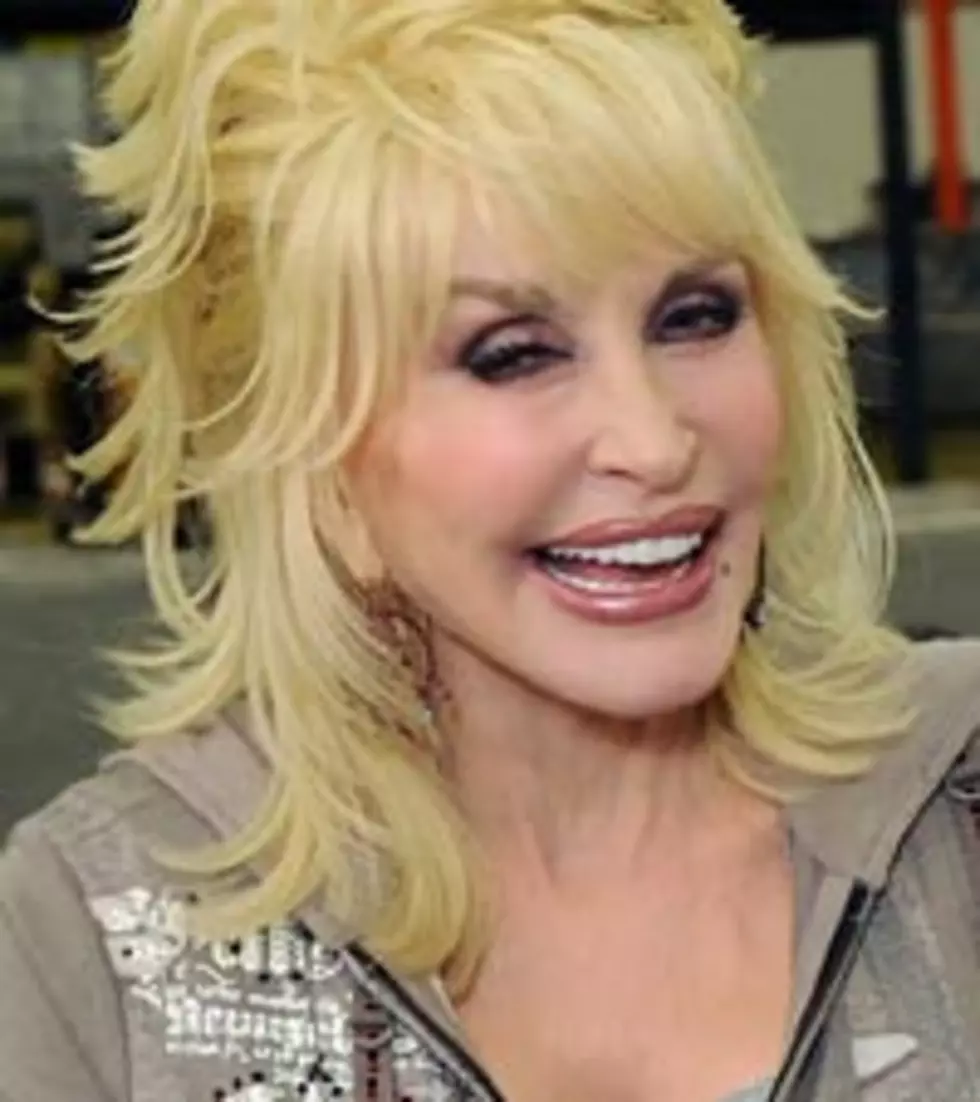 Dolly Parton Reminisces on Younger Years With &#8216;Regis and Kelly&#8217;