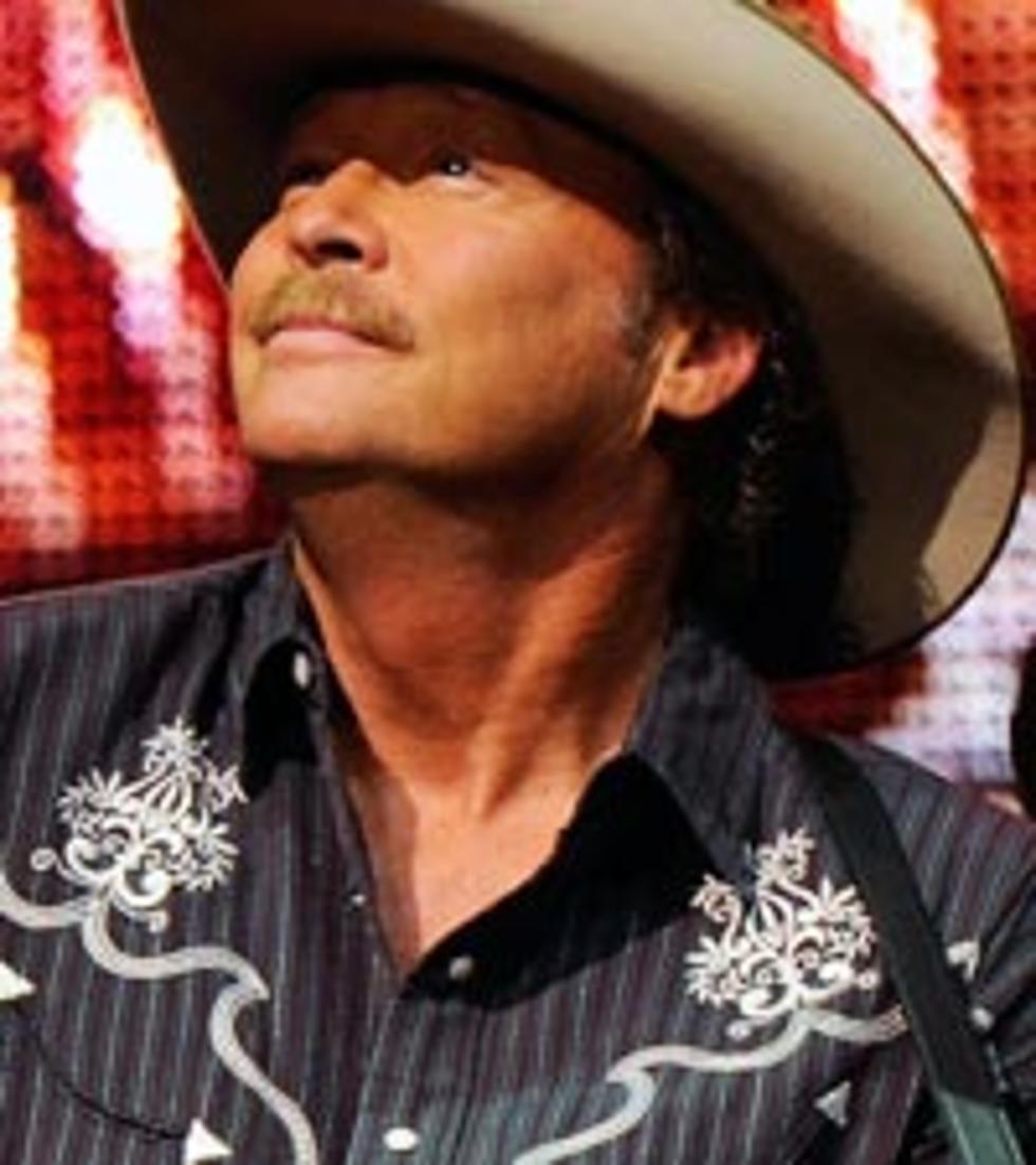 Alan Jackson to Play Concert for the Coast