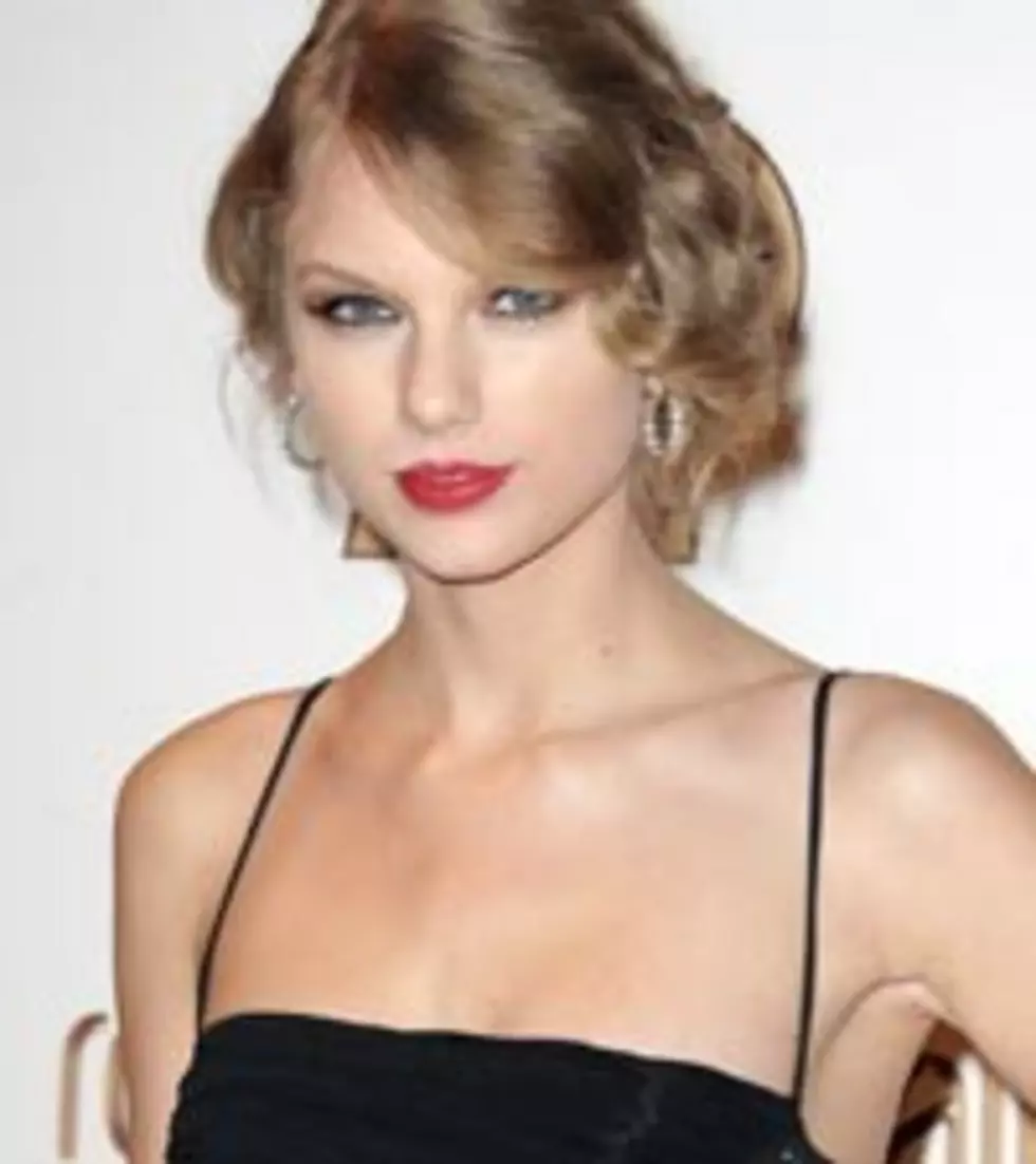 Taylor Swift, Darius Rucker Split the Country Singles Charts