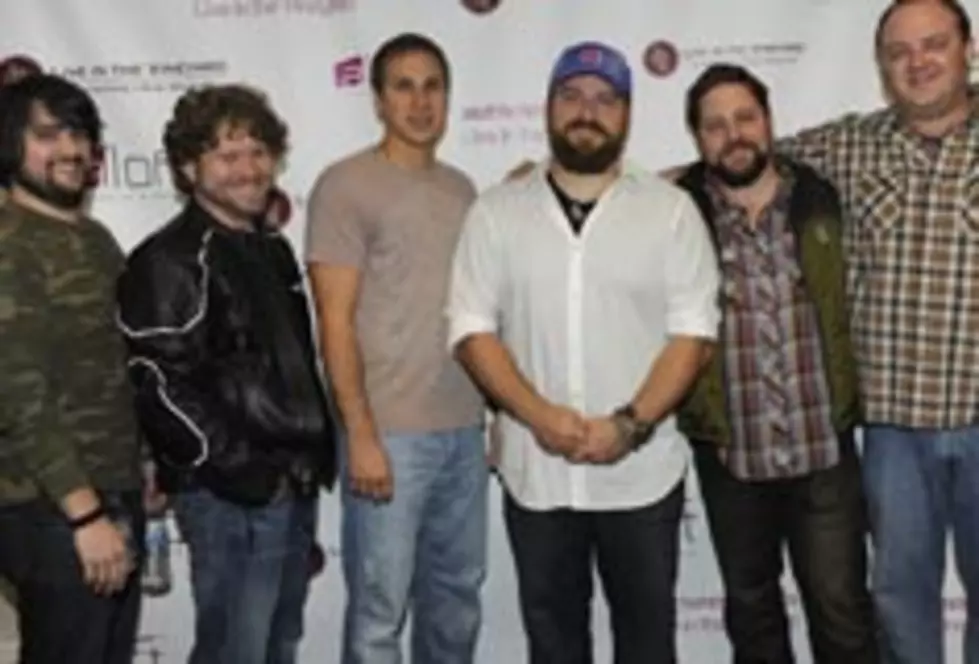 Zac Brown Band Keep &#8216;Walking&#8217; to the Top