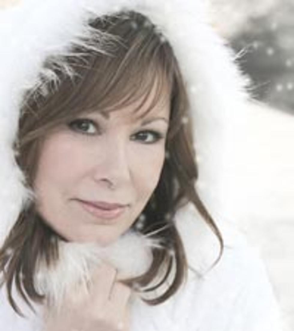Suzy Bogguss Brightens the Holidays With Christmas Tunes