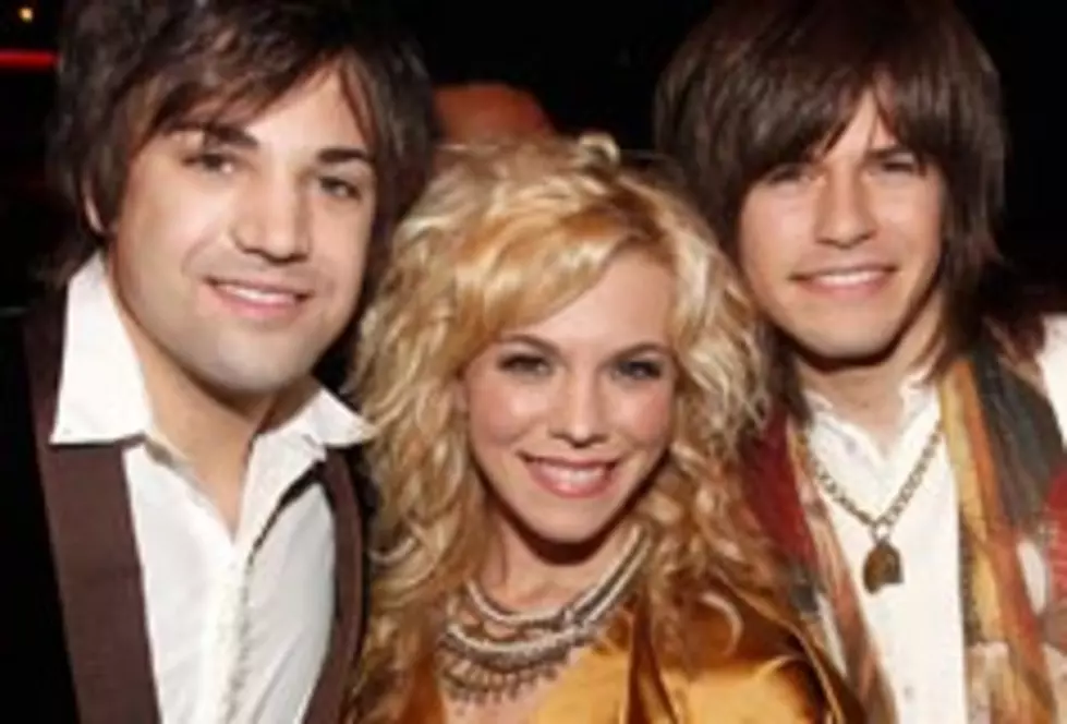 The Band Perry Throw ‘Stones’ on Career Wish-List