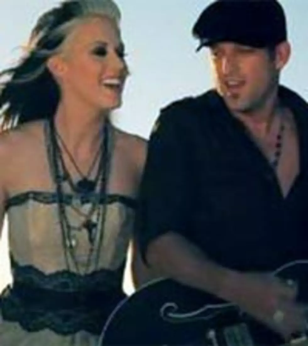 Thompson Square &#8216;Kiss&#8217; the Top of the Charts