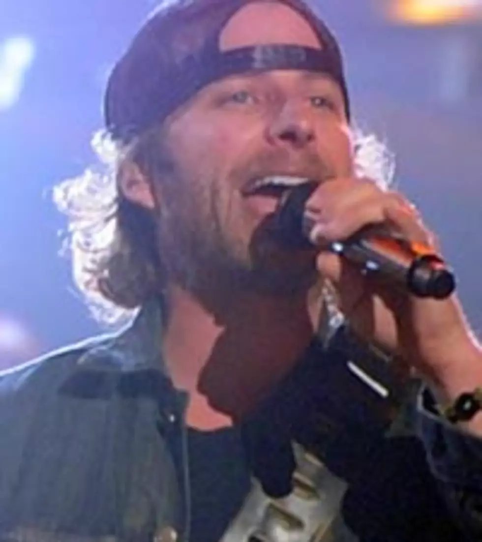 Dierks Bentley Throws a Beach Bash in Las Vegas