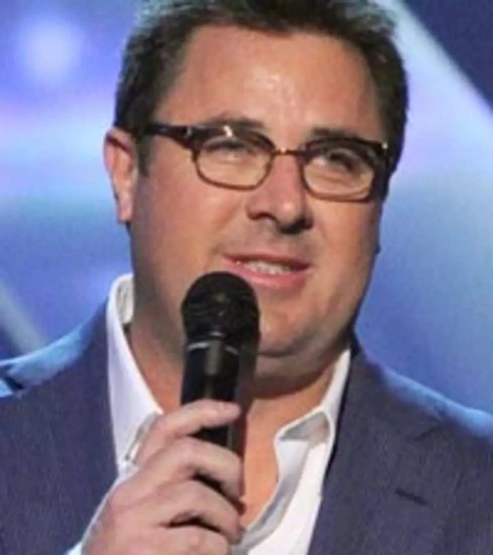 Vince Gill to Perform at Flood Anniversary Show