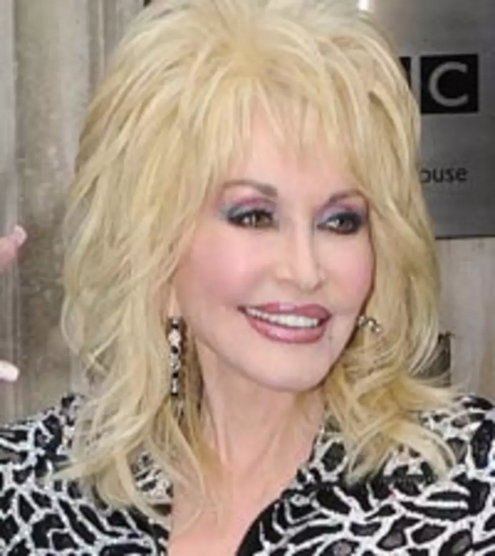 Dolly Parton Auctions Off Her Bedroom Suite