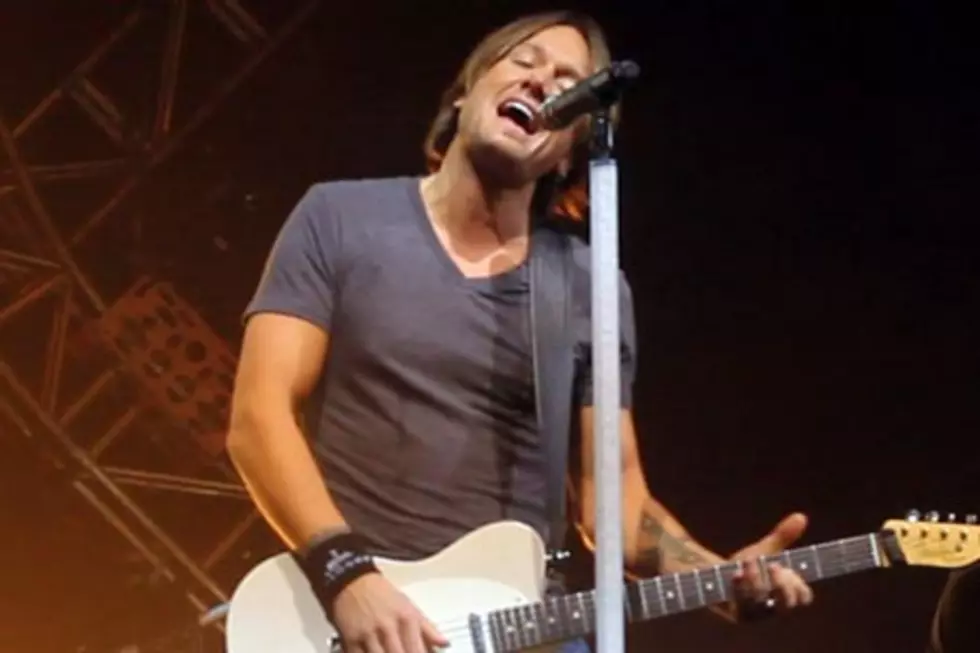 Keith Urban Opens Tour Rehearsal to Fans and Friends