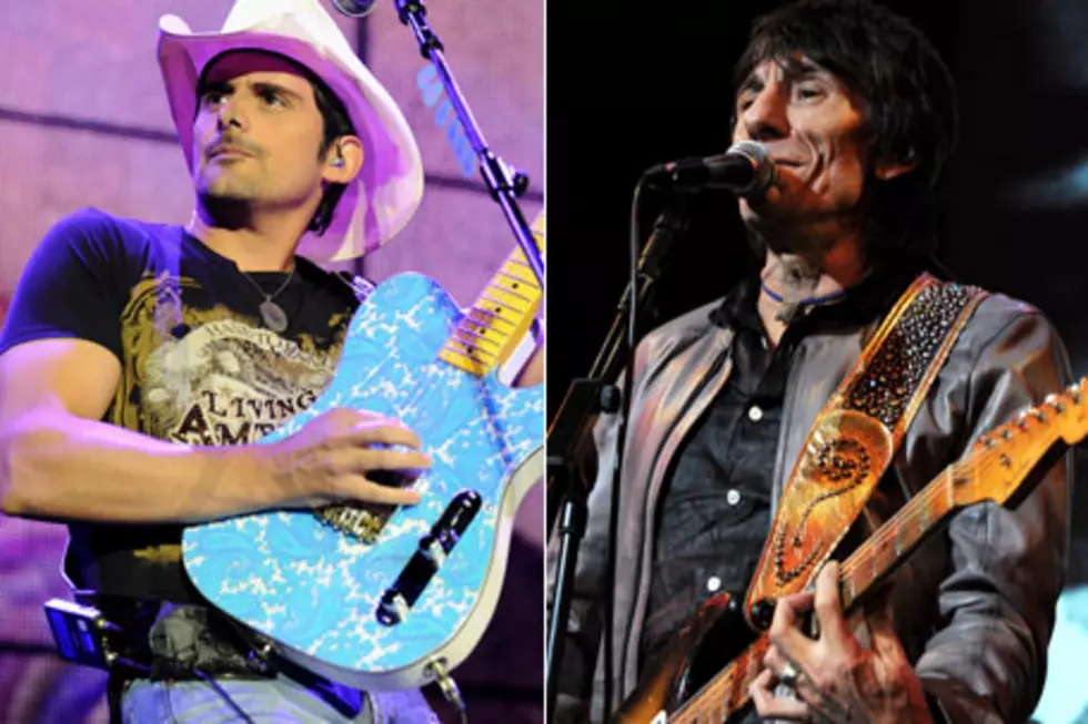 Brad Paisley and Rolling Stone Ron Wood Jam in London
