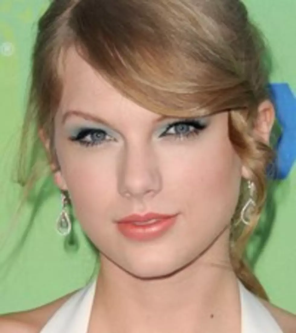 Taylor Swift Named Billboard&#8217;s 2011 Woman of the Year