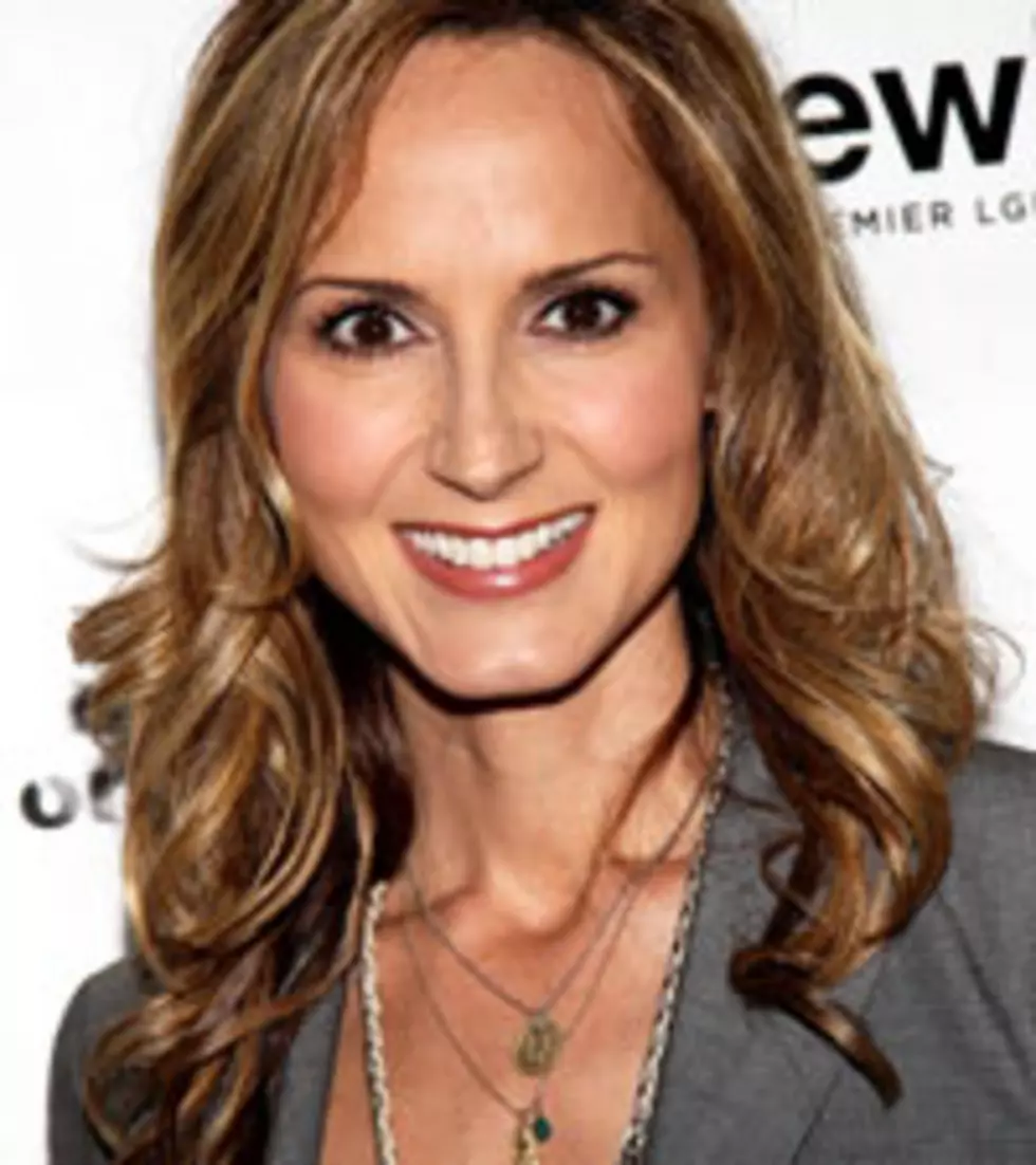 Chely Wright Recalls Few Country Acts Who Supported Her During Coming-Out
