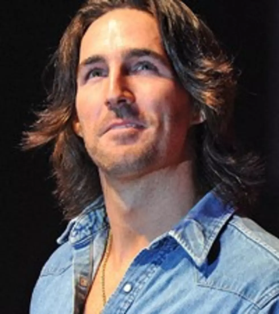 Jake Owen Sings in His Kitchen for St. Jude’s