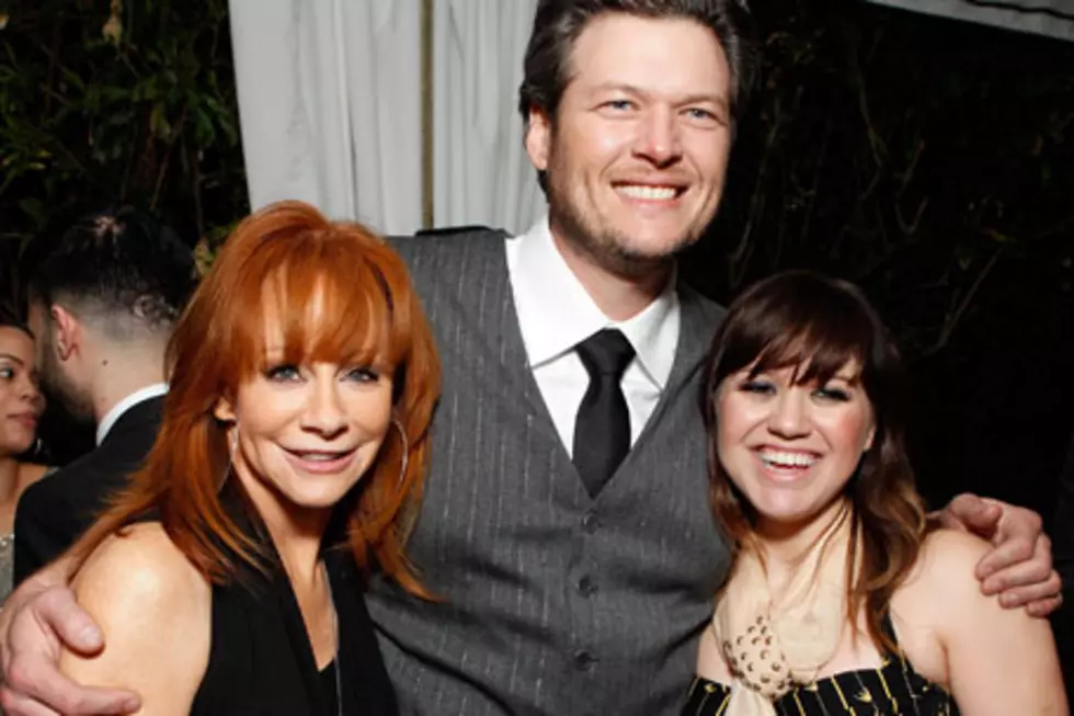 Reba, Blake Shelton Sing With Kelly Clarkson at L.A. Tour Stop