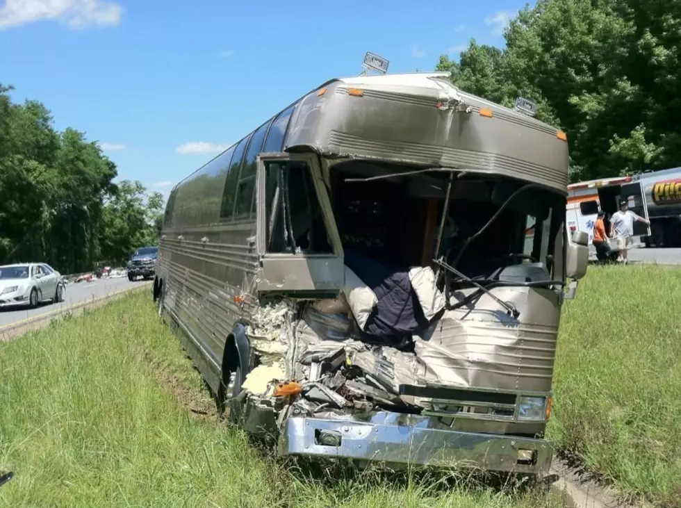 Bucky Covington Bus Crashes in Alabama, Singer Not on Board