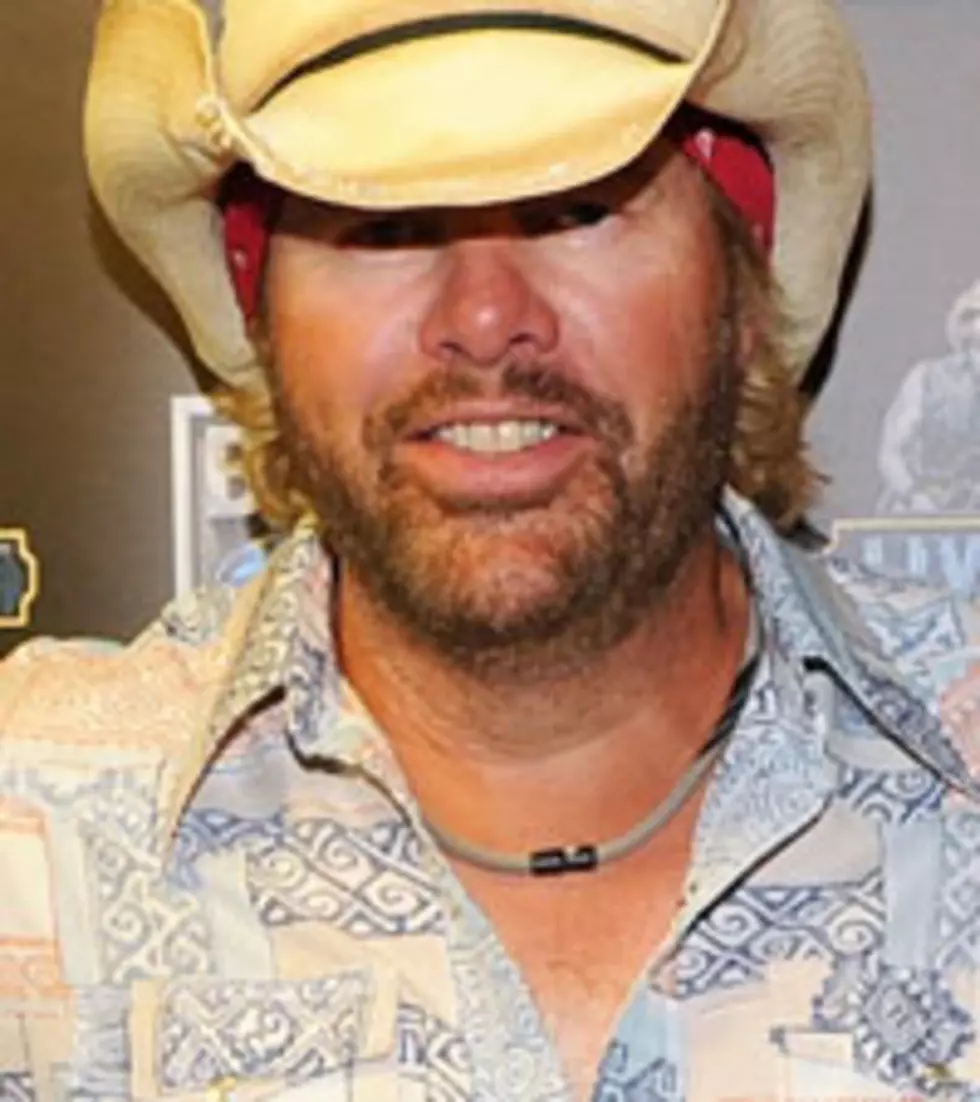 Toby Keith, &#8216;I Like Girls That Drink Beer&#8217; Keeps the Party Brewing