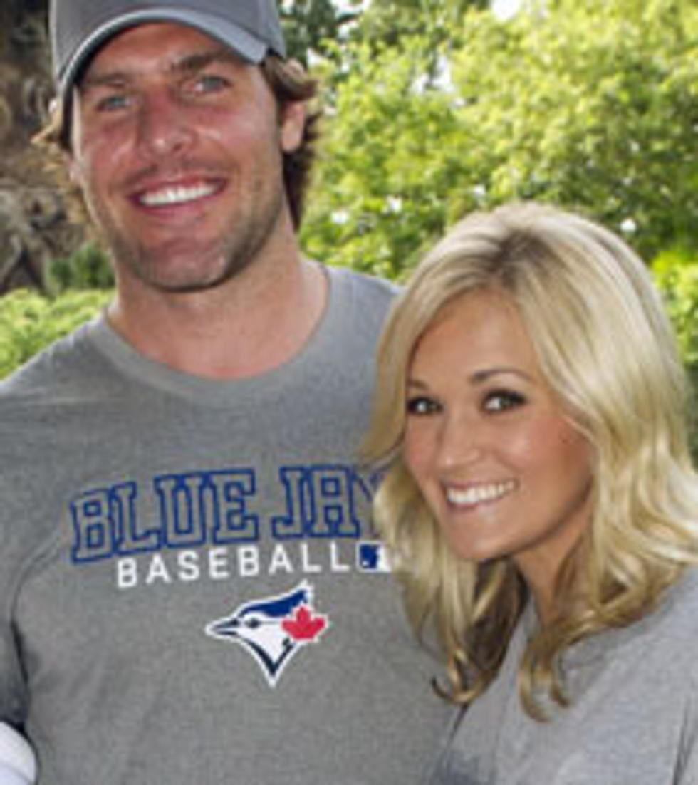 Carrie Underwood Eggs Husband on During Hockey Fights