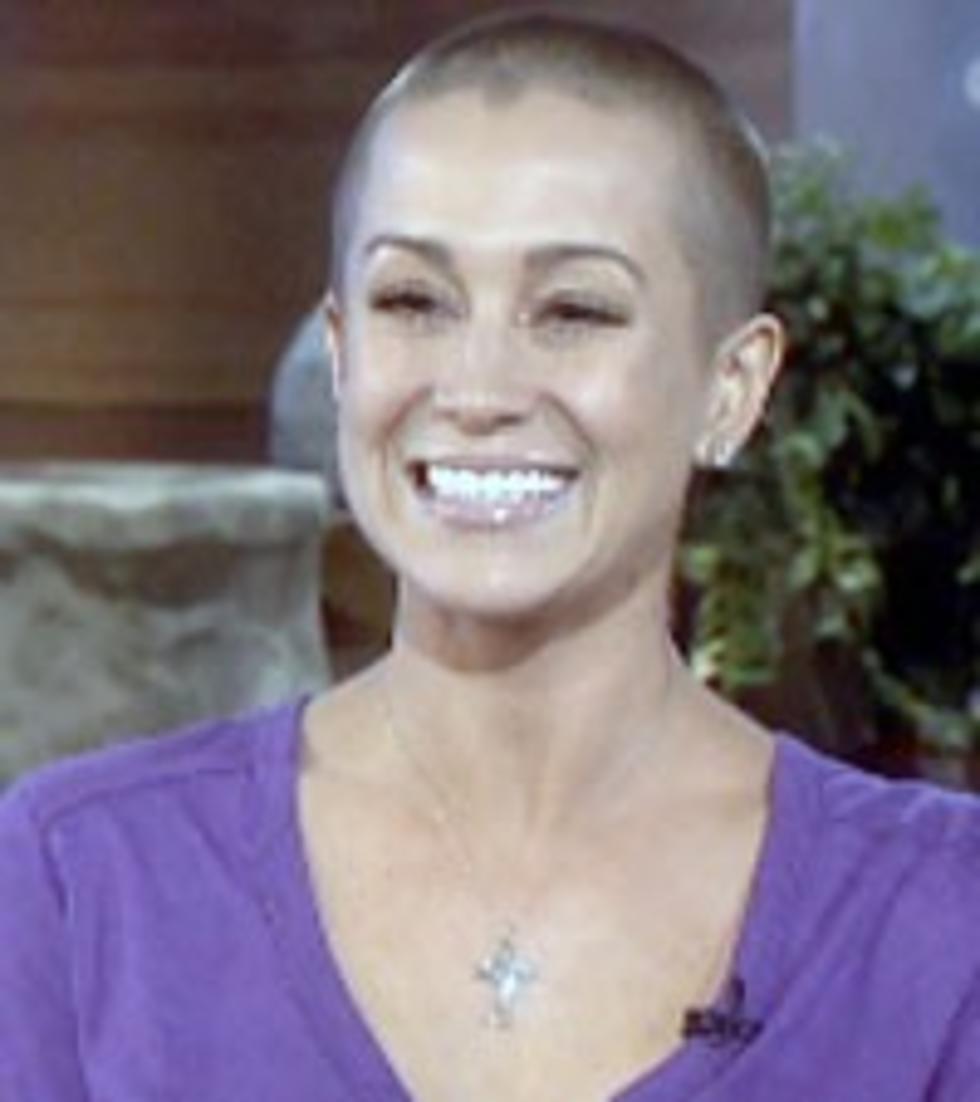 Kellie Pickler Thinks Pink for Breast Cancer Awareness