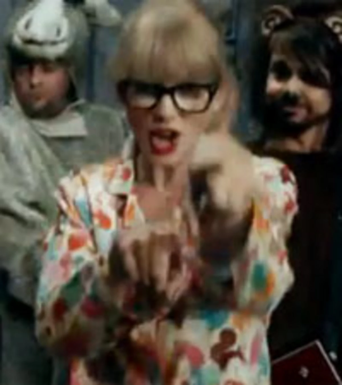 Taylor Swift We Are Never Ever Getting Back Together Video