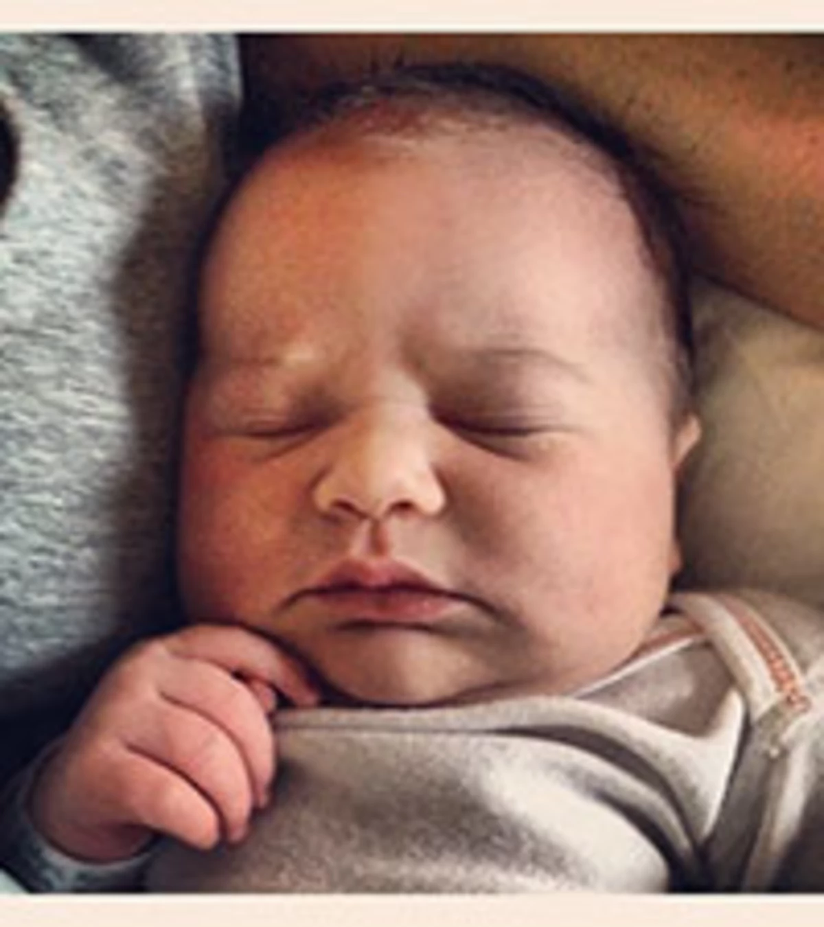 JT Hodges' Baby: Singer Shows Off Daughter — PHOTO