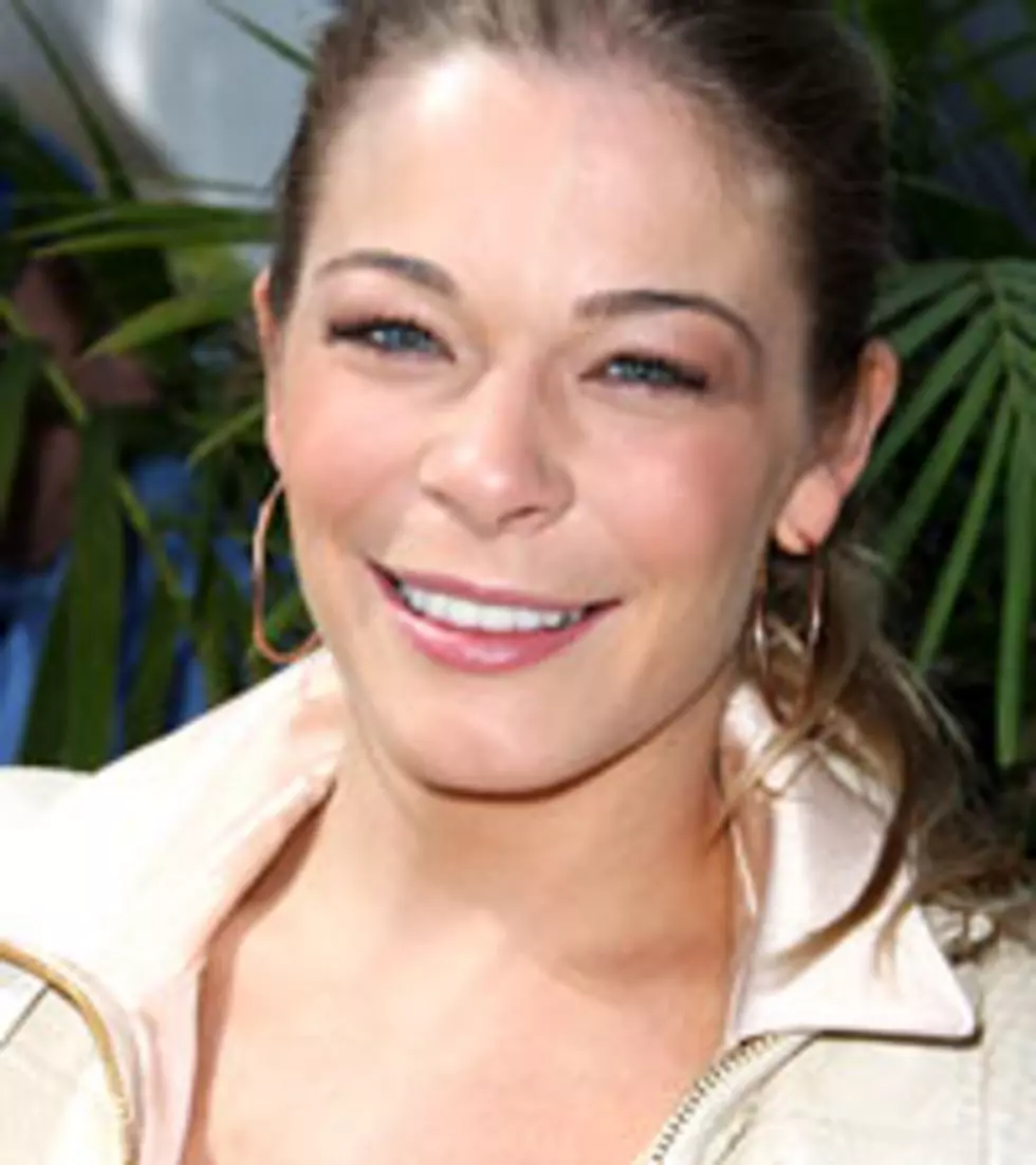 LeAnn Rimes Leaves Treatment Center With Renewed Focus