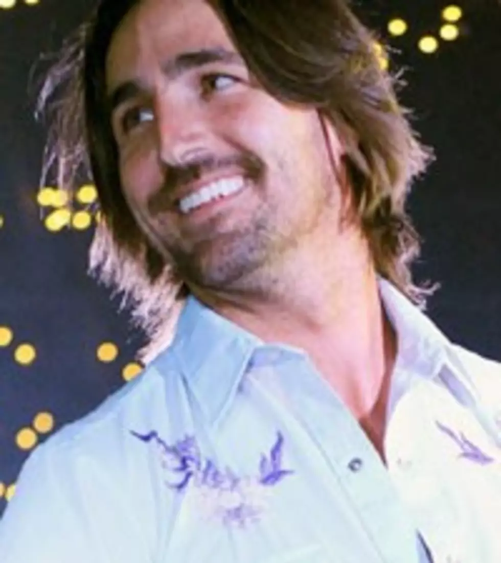 Jake Owen&#8217;s Baby Pearl Makes Her Video Debut!