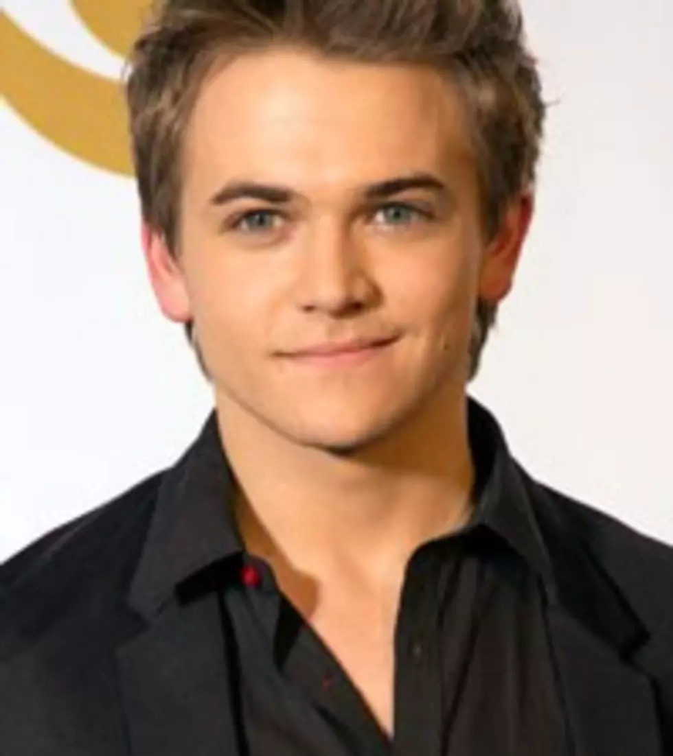 Hunter Hayes, Pilot? Country Star Is Learning to Fly