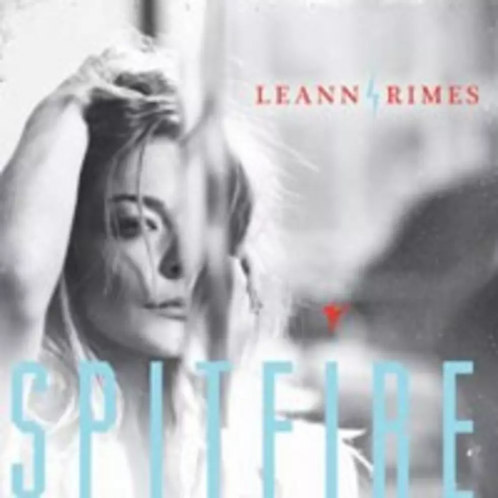 LeAnn Rimes, &#8216;Borrowed&#8217; (Live Performance Video)