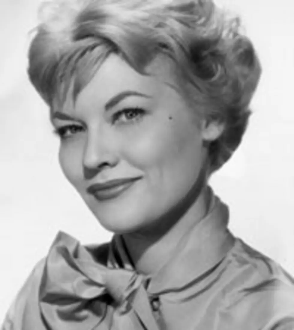 Patti Page Dead: &#8216;Tennessee Waltz&#8217; Singer Dies at 85