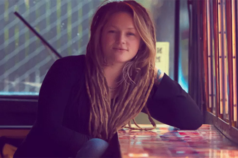 Crystal Bowersox, &#8216;Dead Weight&#8217; Video &#8211; Exclusive Premiere