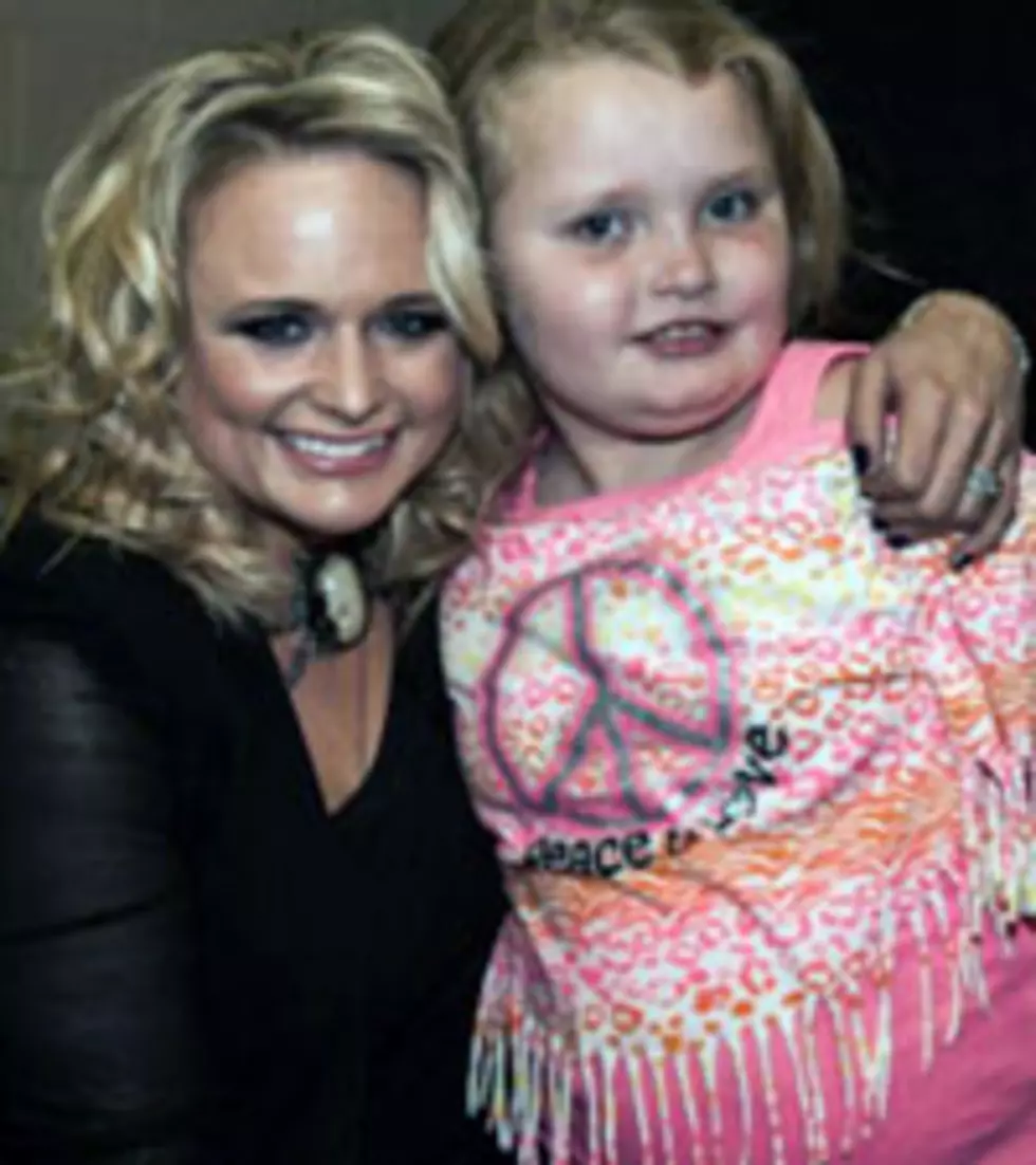 Miranda Lambert, Honey Boo Boo Meet; Kenny Chesney Gets Tour Inspiration From NFL + More: Country Music News Roundup