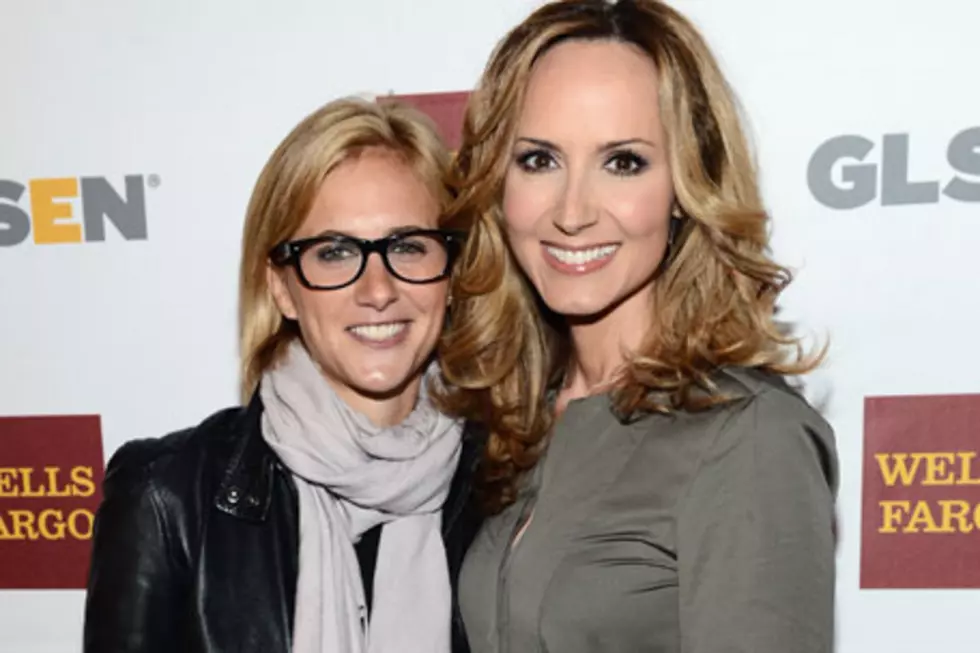 Chely Wright Delivers Twin Boys