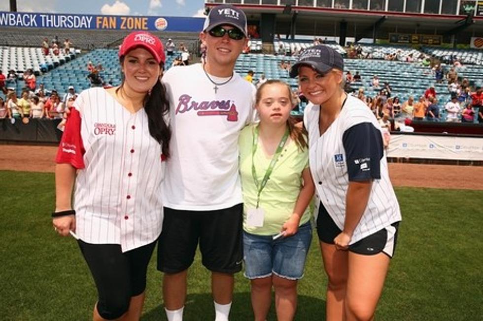 Country Stars Pitch in to Fight Cancer at 2013 City of Hope Softball Game
