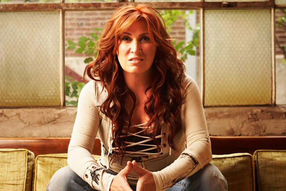 Jo Dee Messina Cancels Show After Death in Family