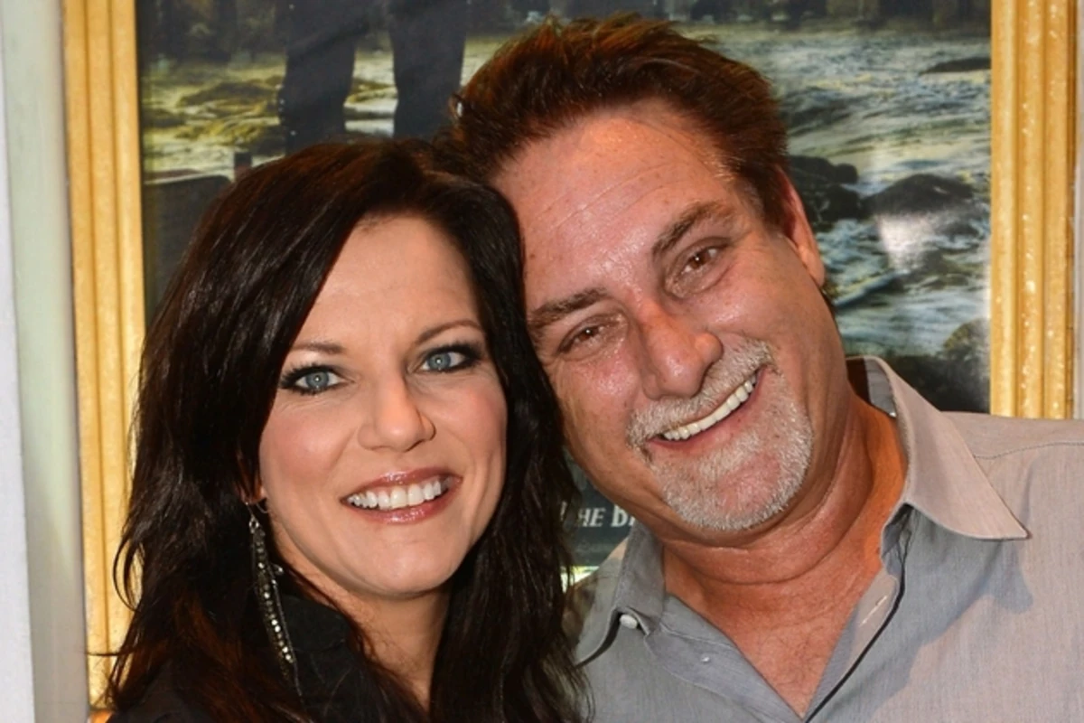 Martina McBride's Secret to a Good Marriage: 'He Does What I Say'