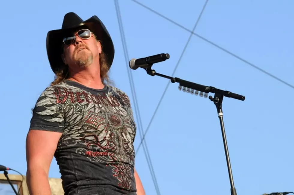 Trace Adkins Debuts New Songs During Return to Stage