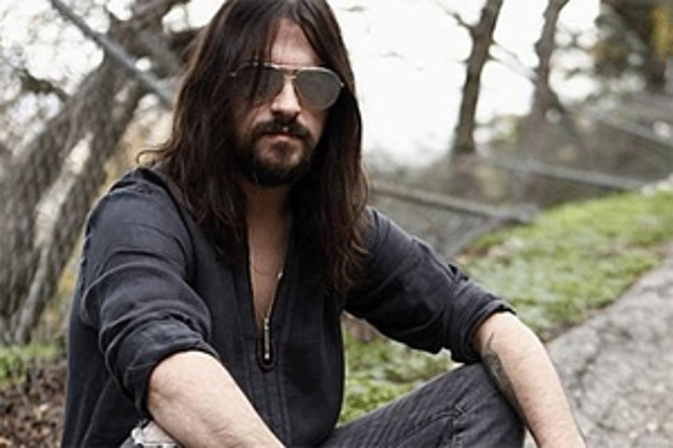 Shooter Jennings, 'Wild and Lonesome' - Video Premiere