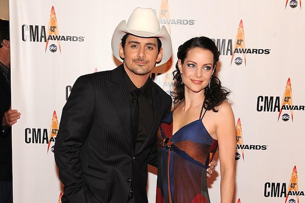 Brad Paisley&#8217;s Wife Responds to Tabloid Reports of Infidelity