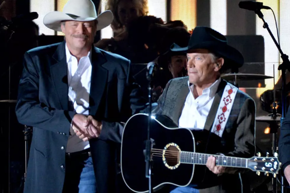 Alan Jackson and George Strait Honor George Jones at 2013 CMA Awards [Video]