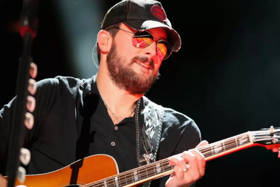 Eric Church Earns Standing Ovation With Aggressive CMA Awards Performance of &#8216;The Outsiders&#8217; [Video]